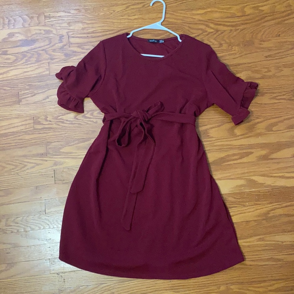 Maternity ruffle tie waist shift dress